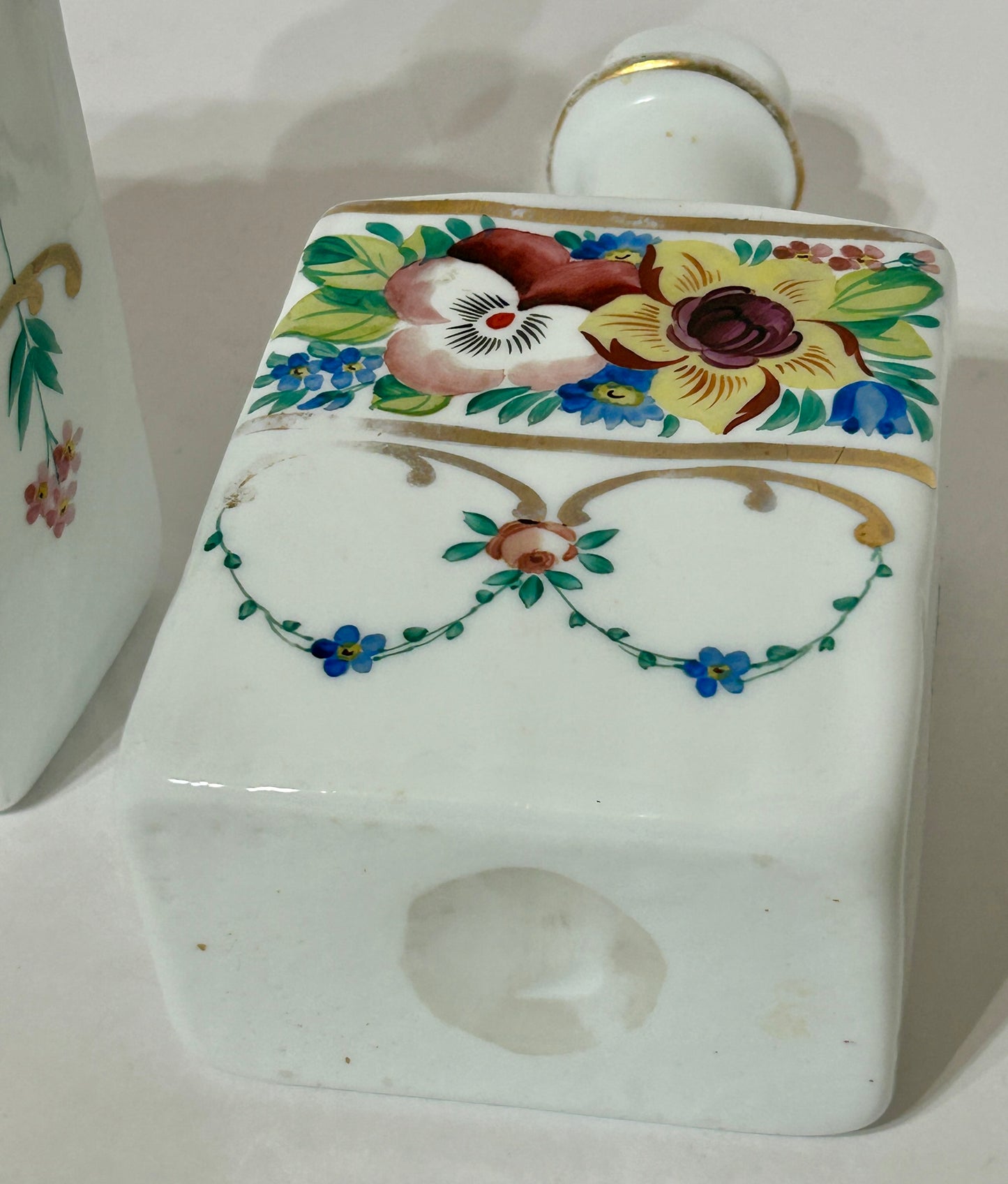 ANTIQUE BARBER PAIR OF HAND PAINTED BOTTLES