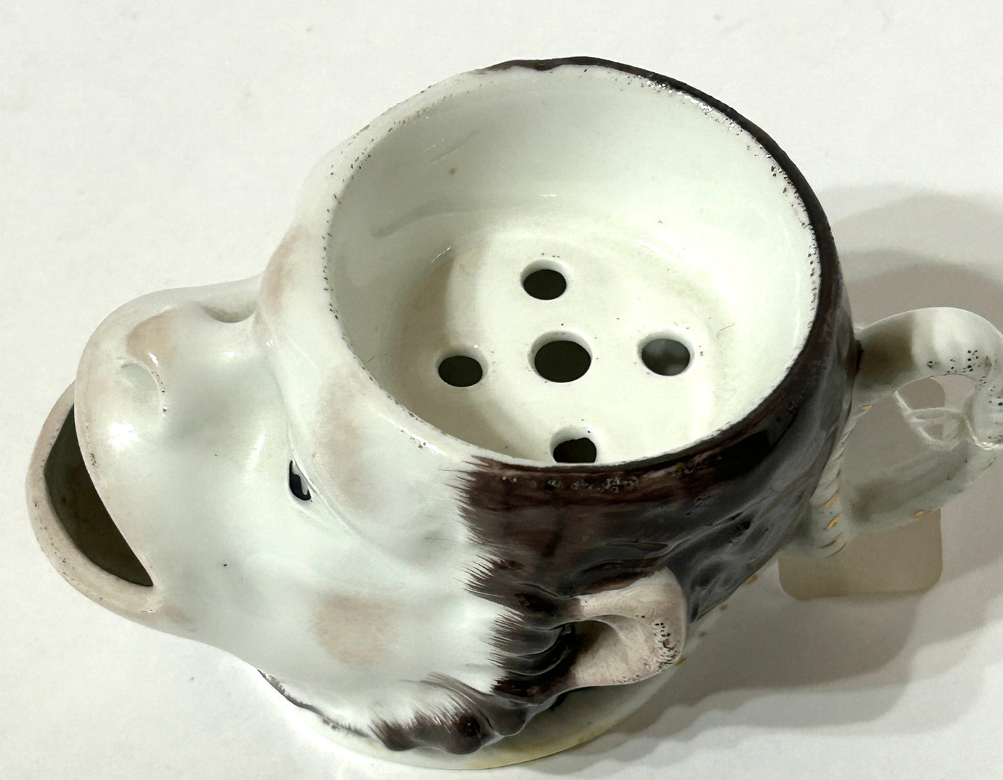 ANTIQUE FIGURAL MONKEY SCUTTLE SHAVING MUG