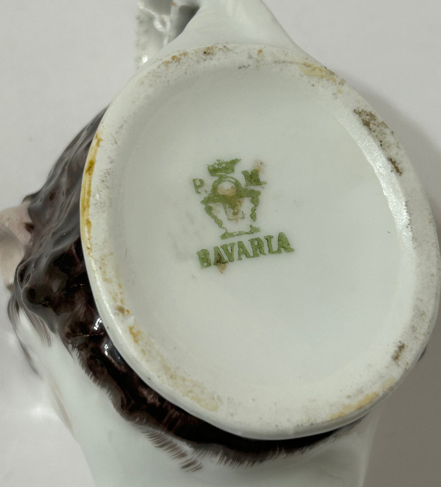 ANTIQUE FIGURAL MONKEY SCUTTLE SHAVING MUG