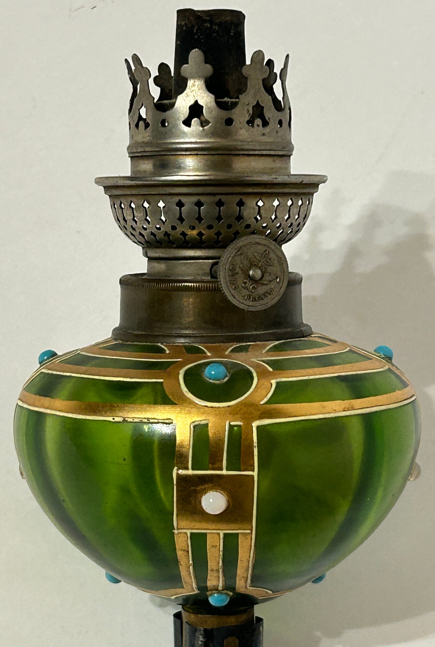 ANTIQUE COSMOS GREEN PEG LAMP