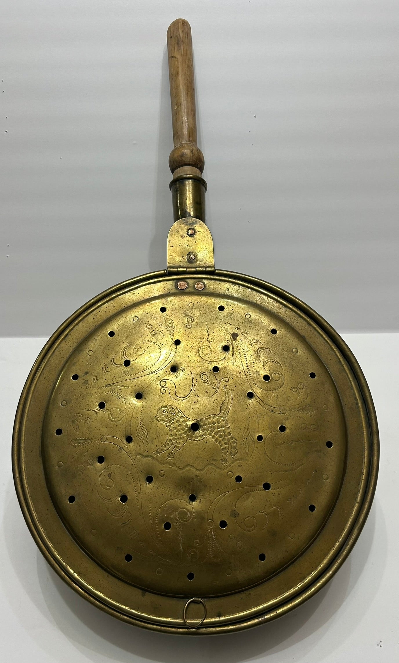 ANTIQUE BRASS FANCY ANIMAL DECORATED BED WARMER