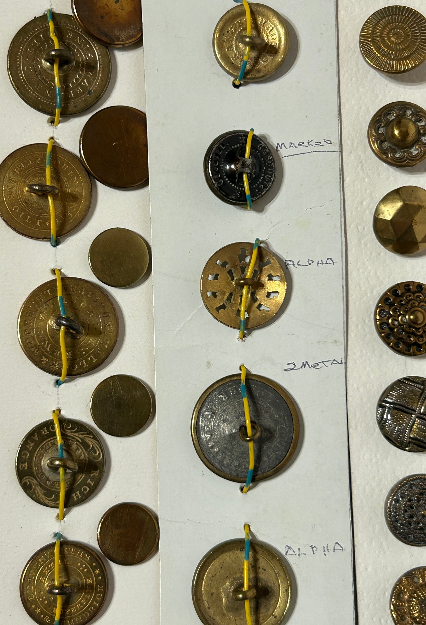 ANTIQUE GILT BUTTON COLLECTION 1800 -1865