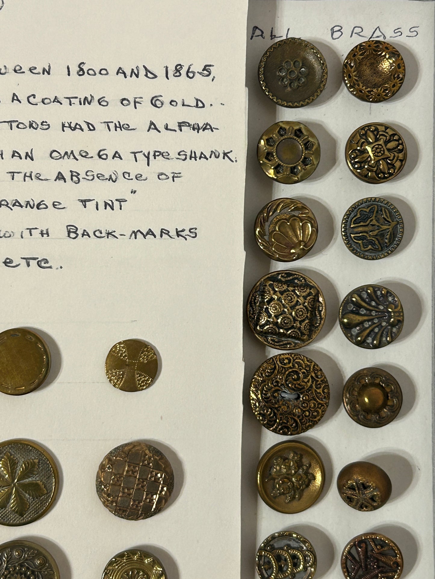 ANTIQUE GILT BUTTON COLLECTION 1800 -1865