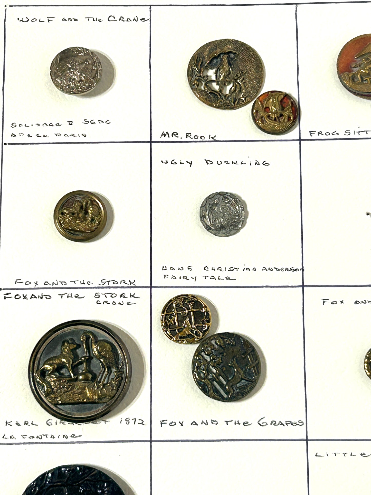 ANTIQUE BUTTONS WITH ANIMALS