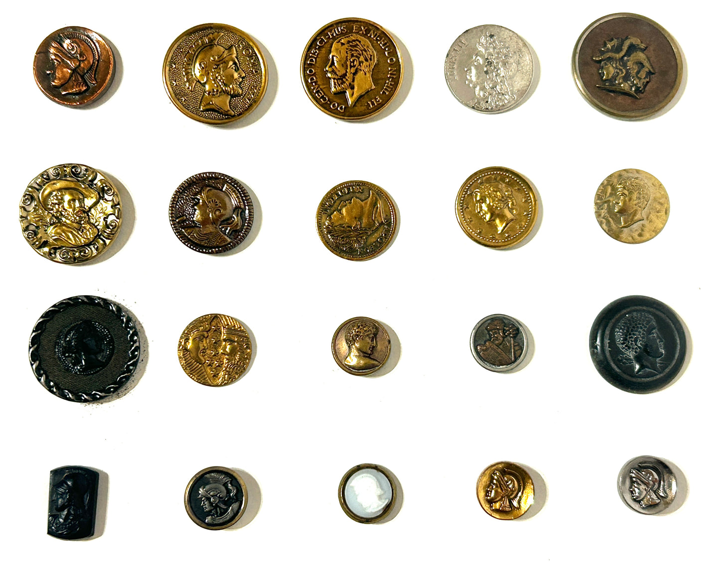 ANTIQUE BUTTONS WITH MENS HEADS
