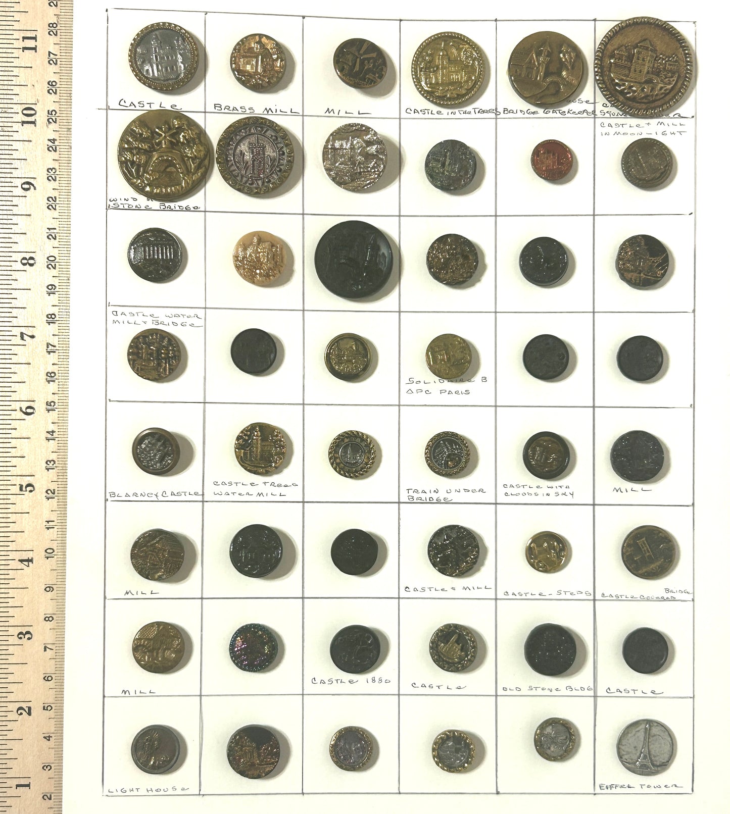 ANTIQUE BUTTON COLLECTION OF BUTTONS WITH BUILDINGS ON THEM