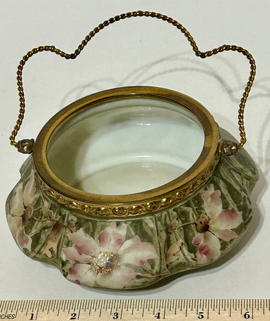 KELVA GLASS HANDLED BON BON DISH