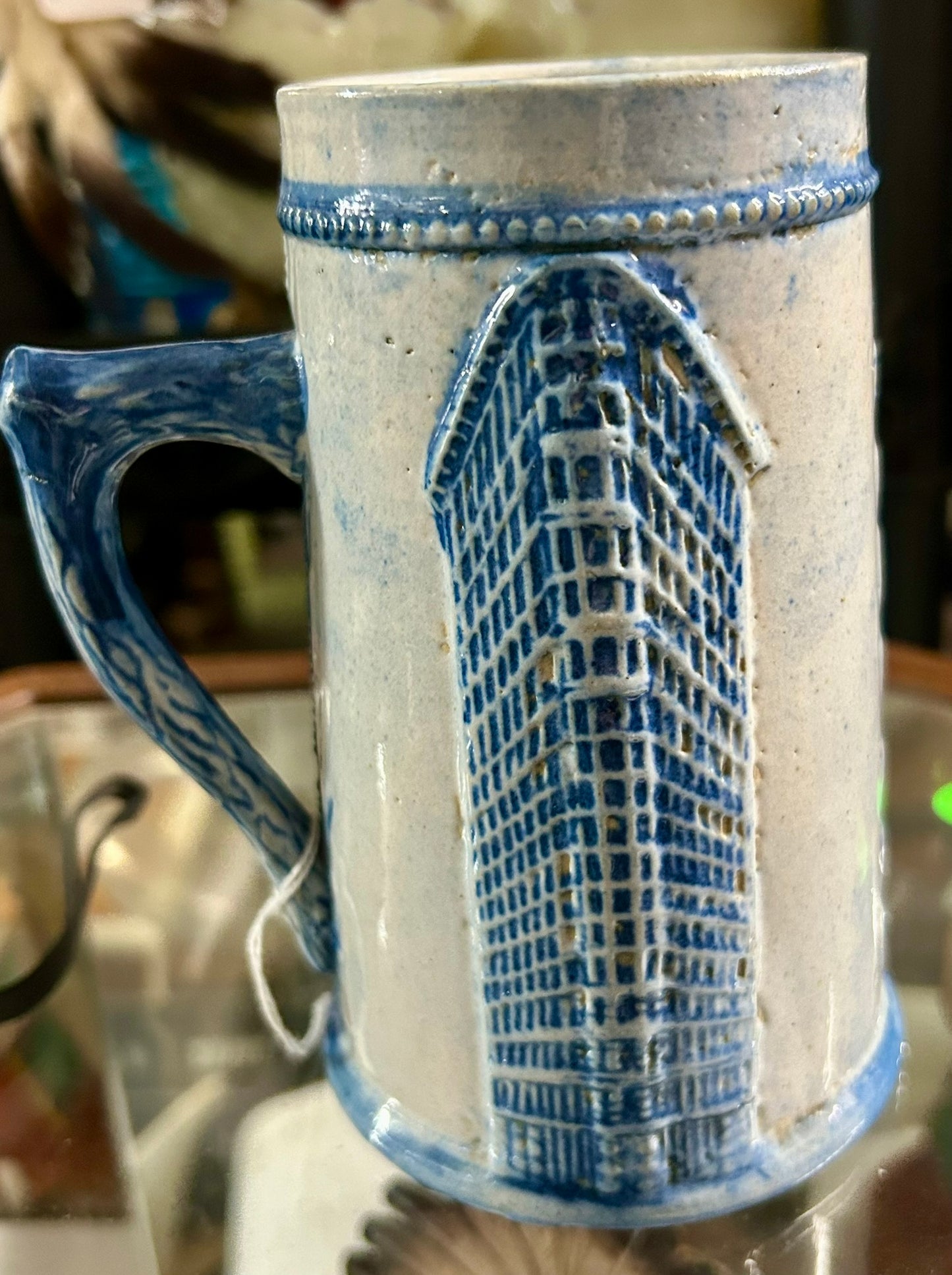 ROBINSON CLAY "WINDY CITY" BLUE AND WHITE MUG
