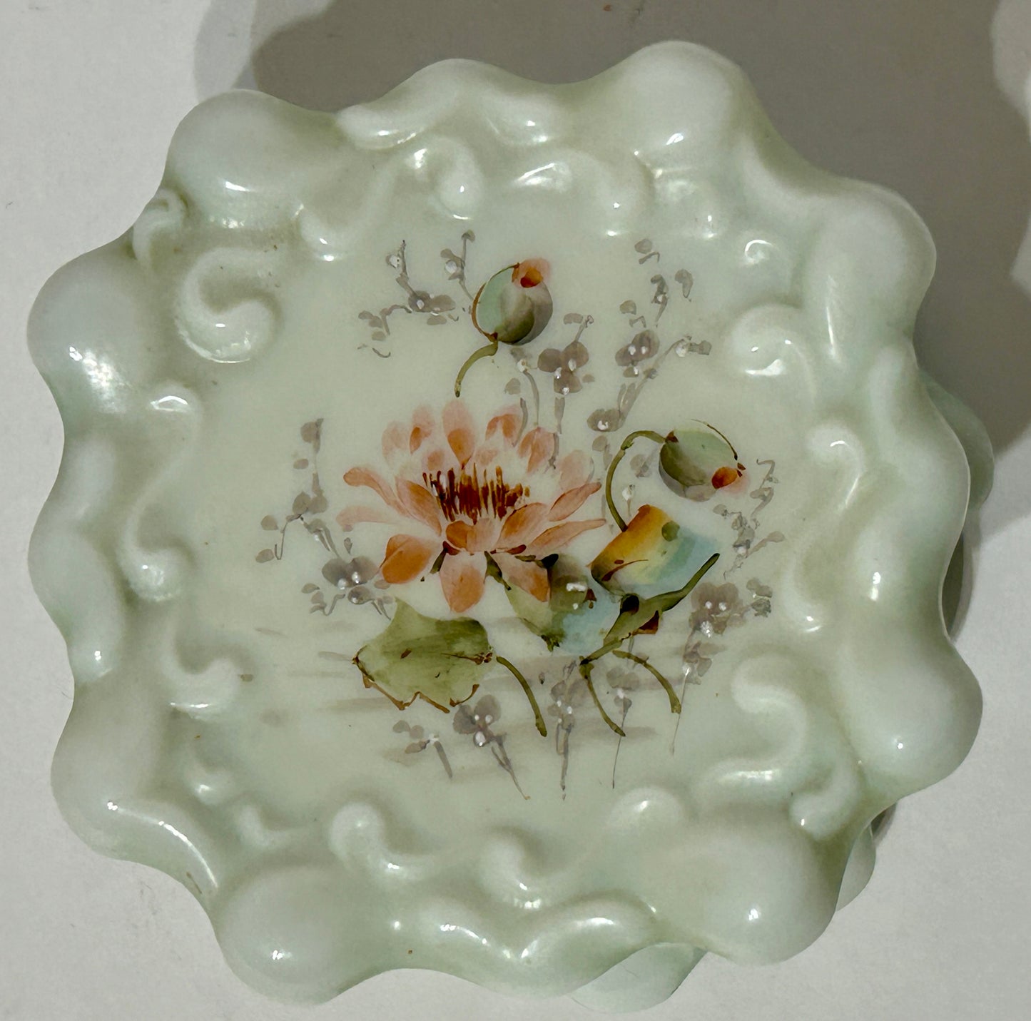 WAVECREST DRESSER BOX