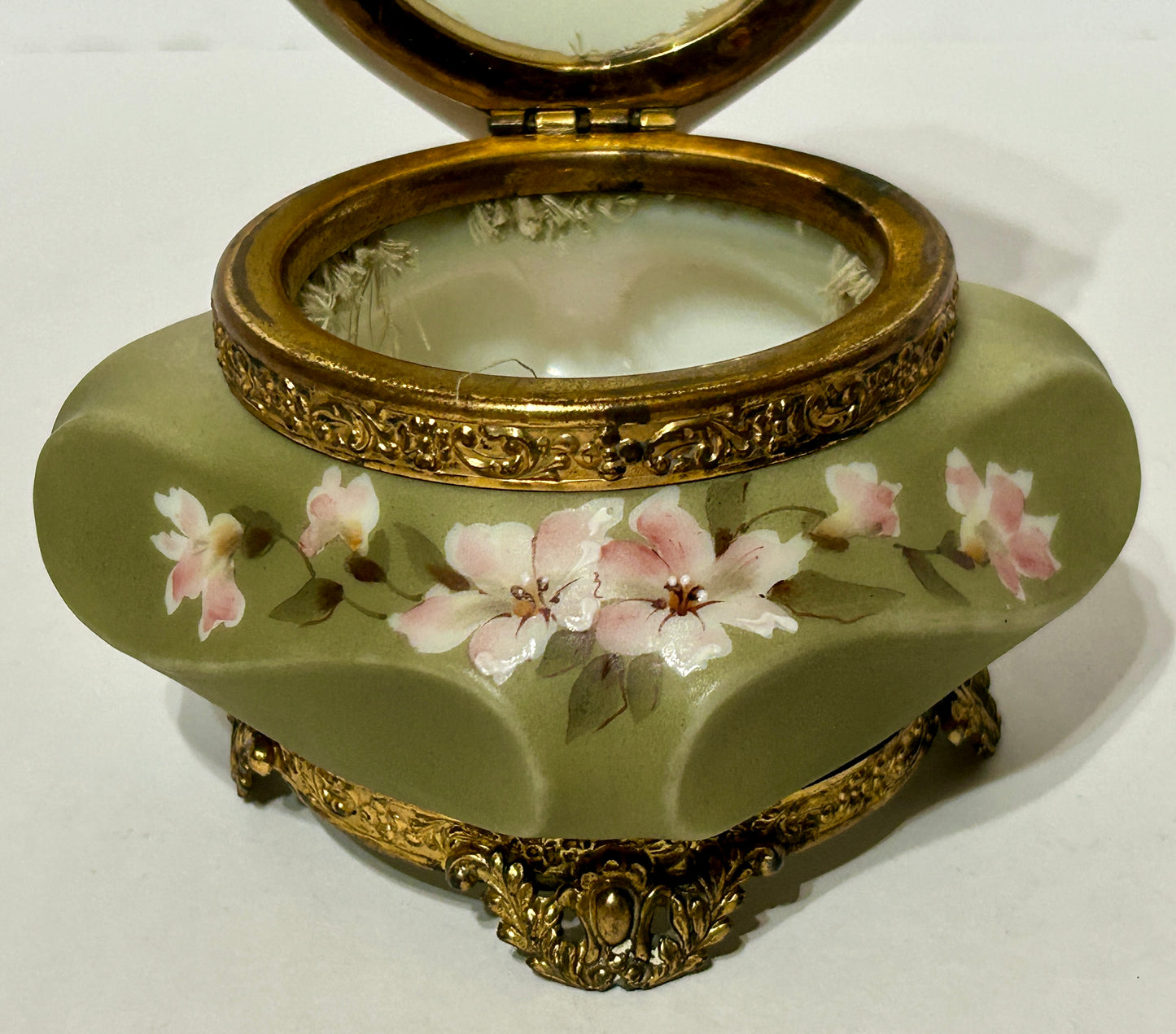 NAKARA BISHOPS HAT SHAPE DRESSER BOX