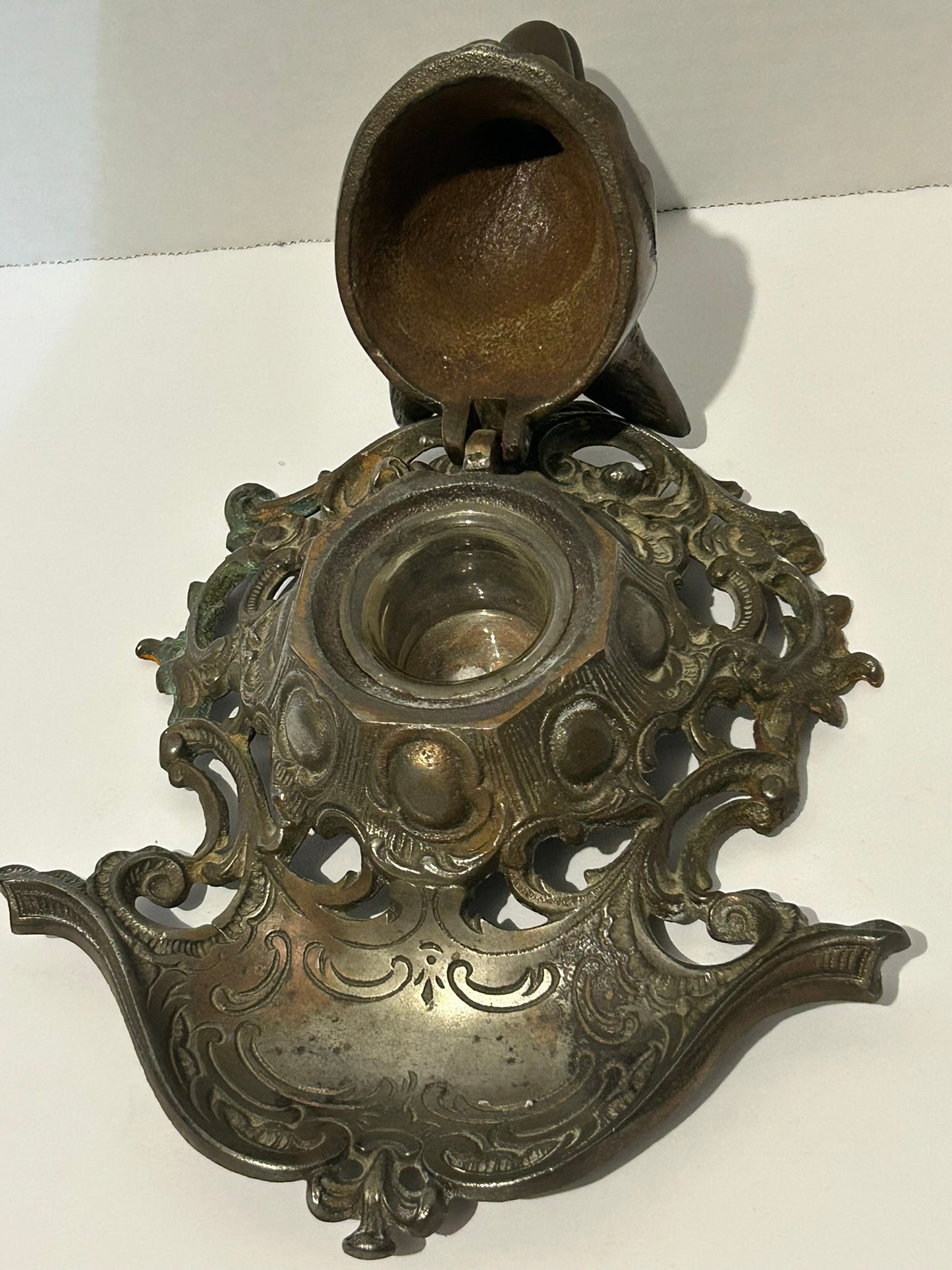 FIGURAL ANTIQUE METAL WOLF INK WELL