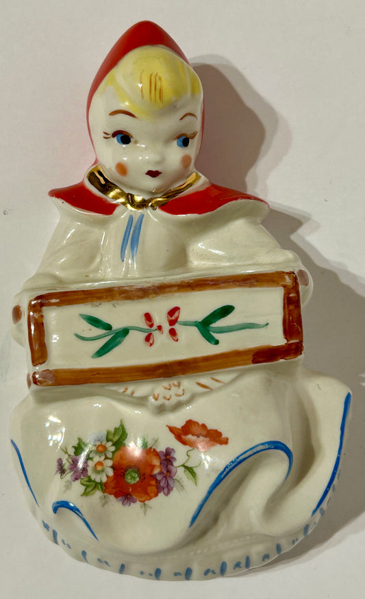 HULL POTTERY LITTLE RED RIDING HOOD WALL POCKET