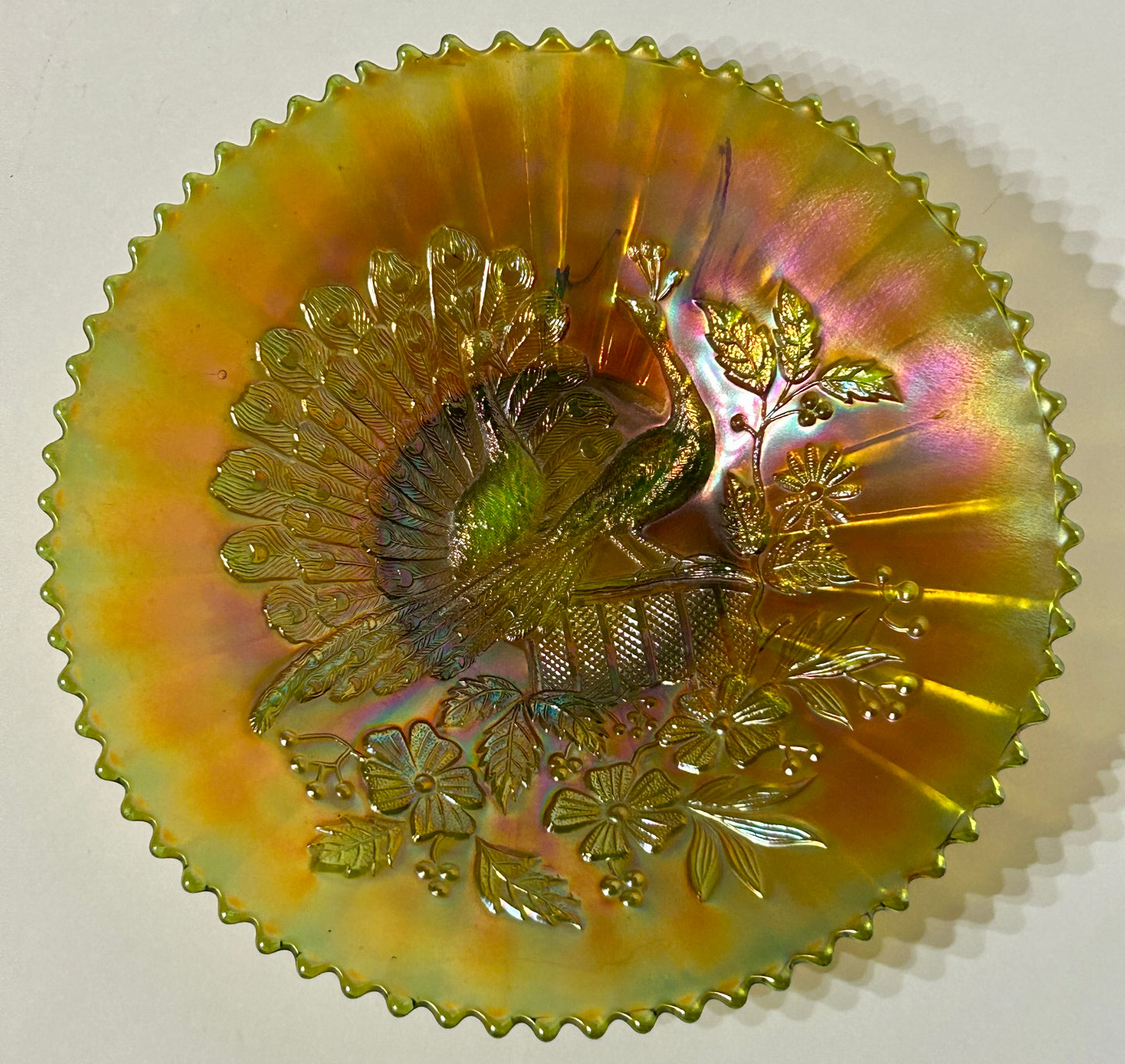 CARNIVAL GLASS GREEN PEACOCKS ON FENCE PLATE