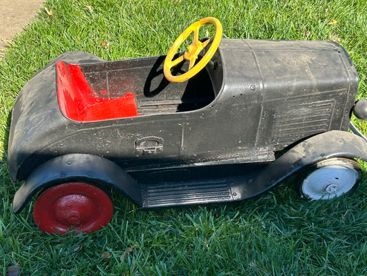 UNRESTORED 1930's PEDAL CAR CONVERTIBLE
