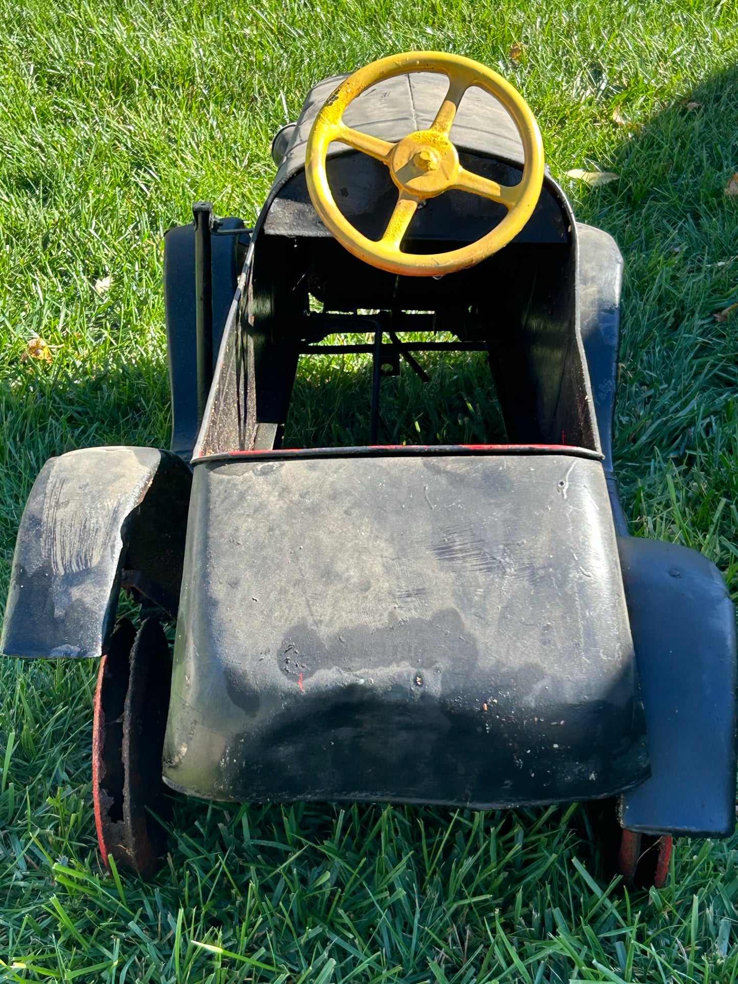 UNRESTORED 1930's PEDAL CAR CONVERTIBLE