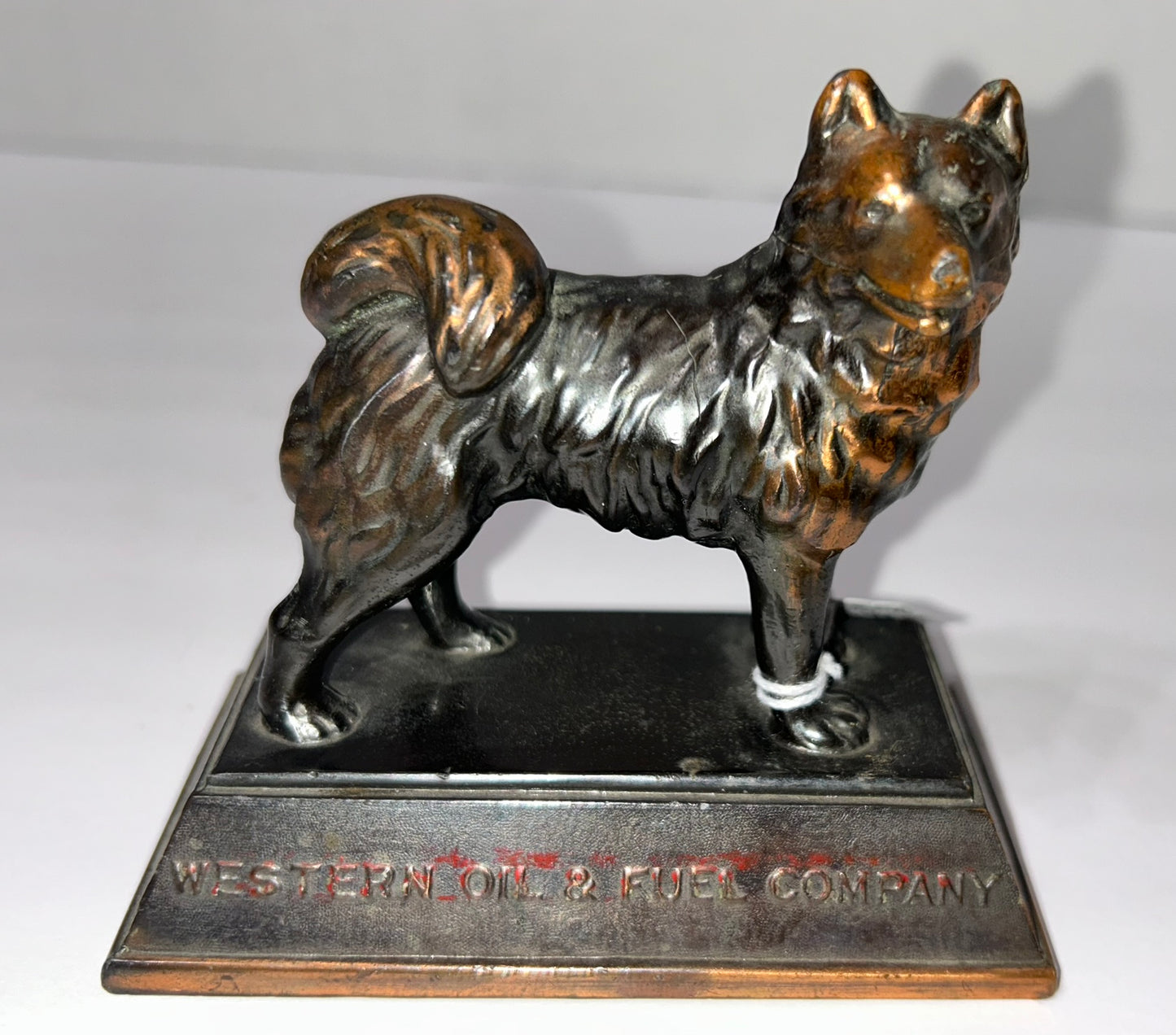ADVERTISING FIGURAL DOG PAPERWEIGHT WESTERN OIL AND FUEL