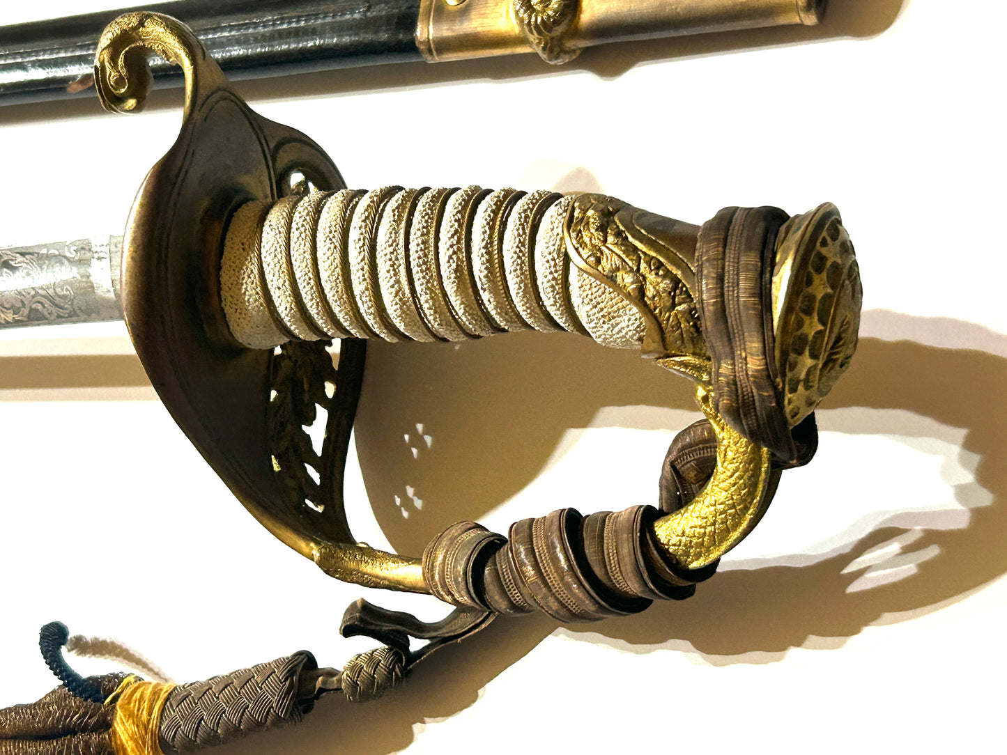 NAVY OFFICER SWORD AMERICAN 1852 MODEL INSCRIBED