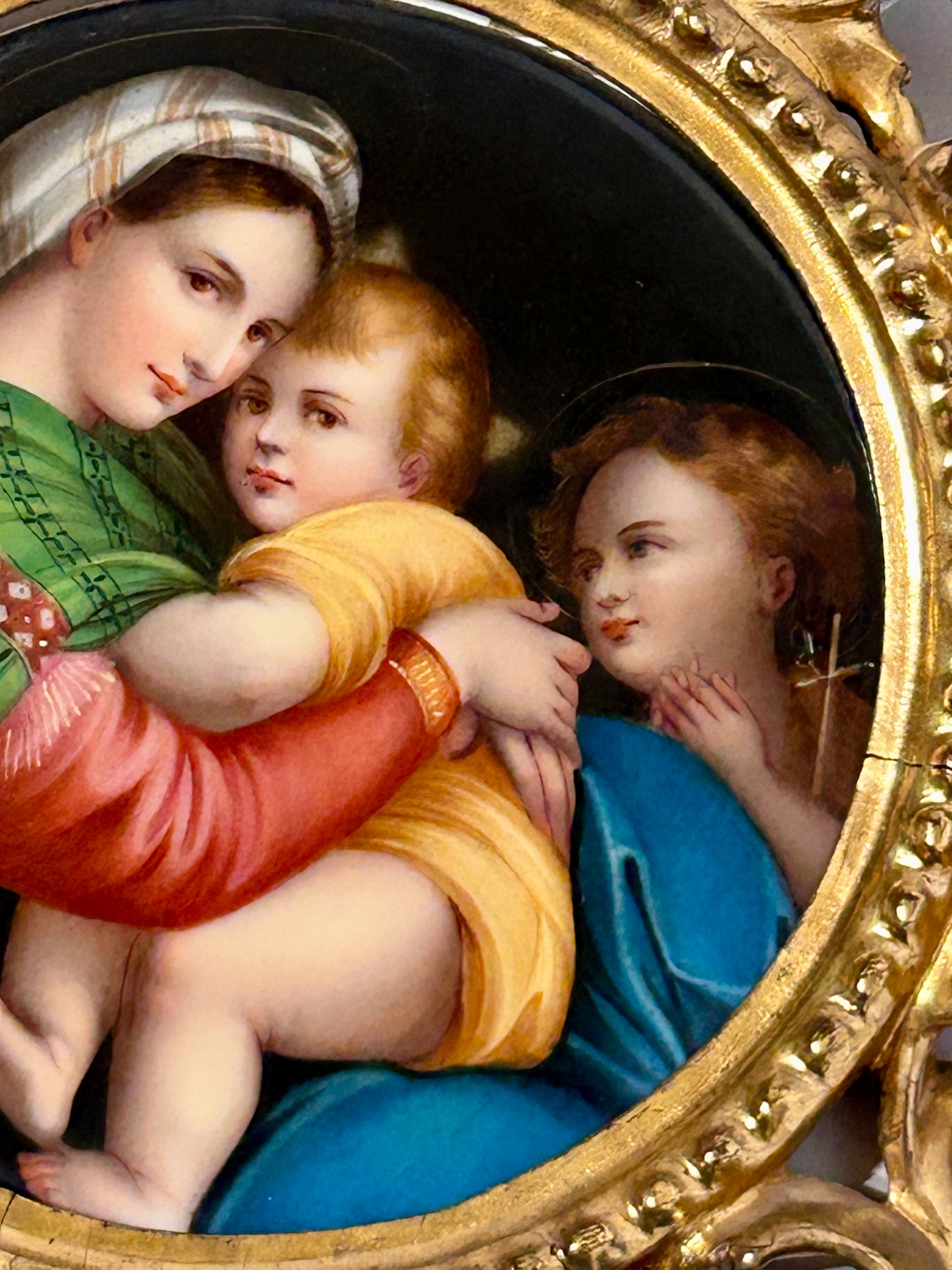 HAND PAINTED PORCELAIN ANTIQUE ITALIAN PORTRAIT PLAQUE IN FANCY FRAME