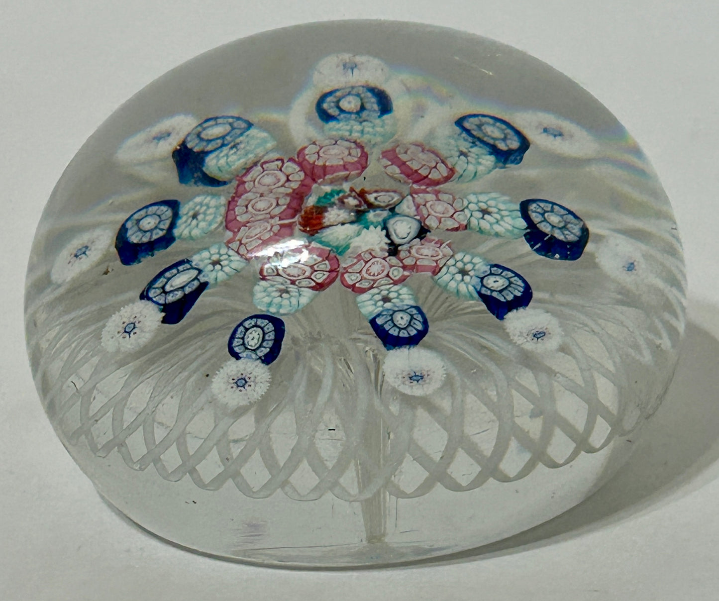 ANTIQUE SANDWICH NEW ENGLAND GLASS CO. PAPERWEIGHT