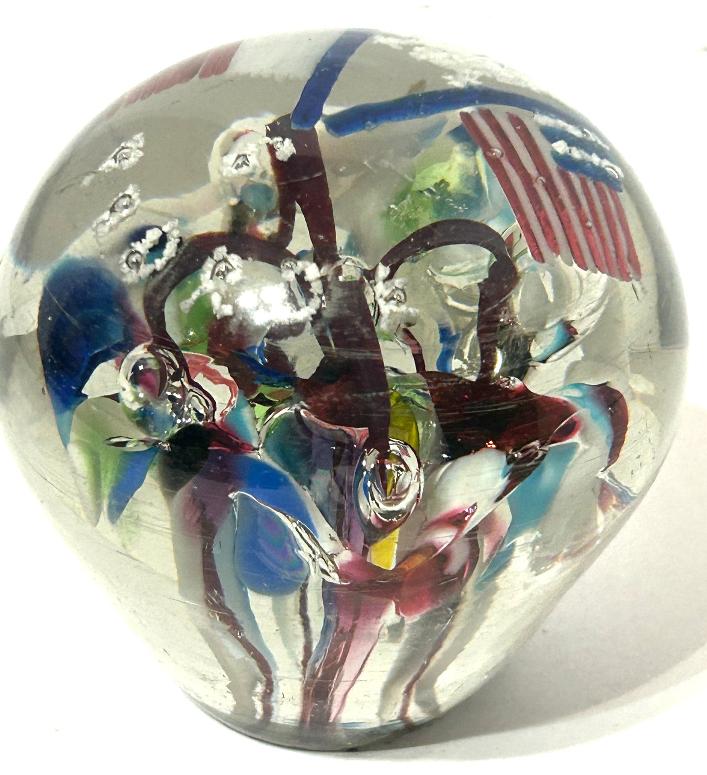 WORLE WAR I ERA GLASS PAPERWEIGHT OR DOOR STOP WITH PATRIOTIC EAGLE AND FLAGS
