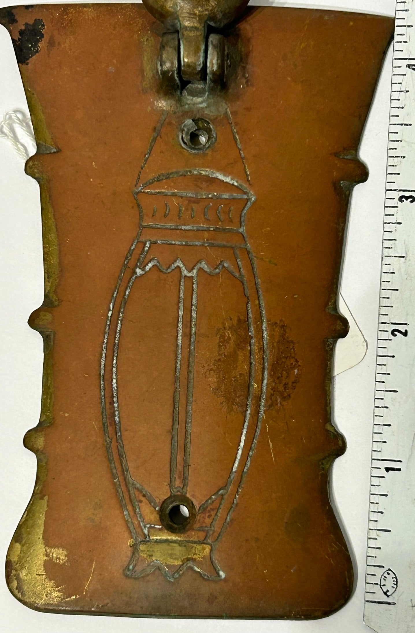 DOOR KNOCKER SHAPED LIKE BRONZE MORTAR AND PESTLE