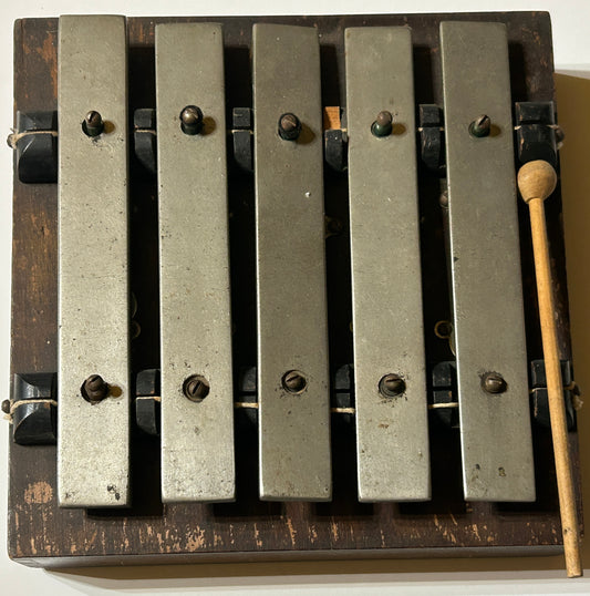 RAILROAD CAR ANTIQUE DINNER CHIMES