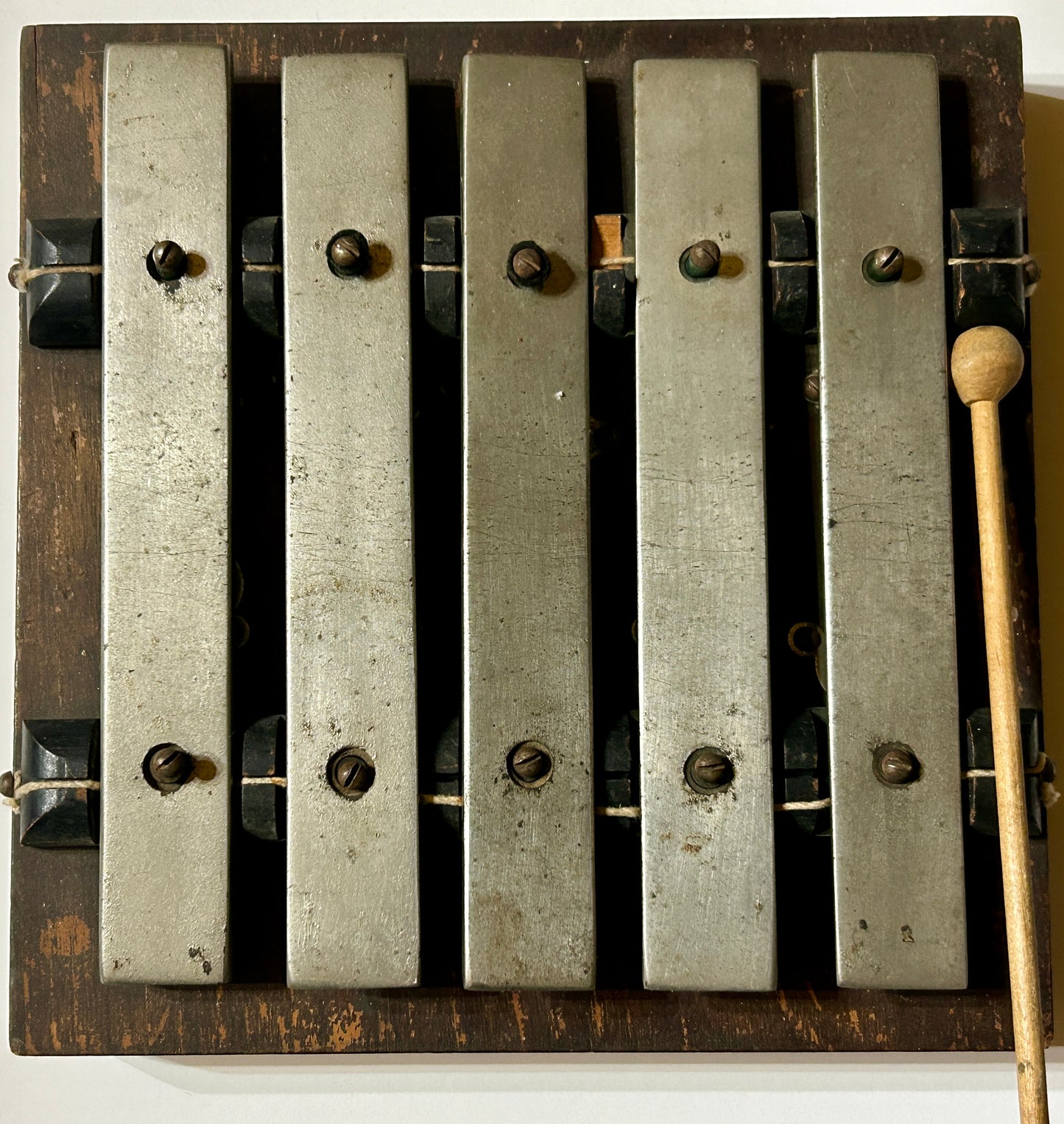 RAILROAD CAR ANTIQUE DINNER CHIMES