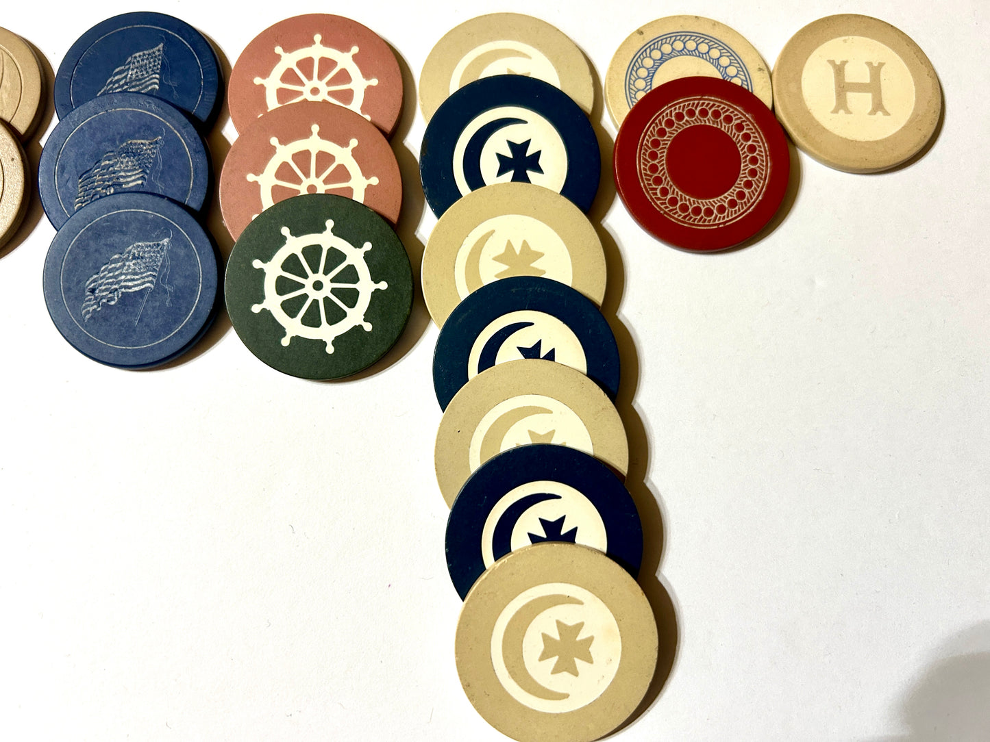 ANTIQUE CLAY POKER CHIPS WITH DECORATIONS