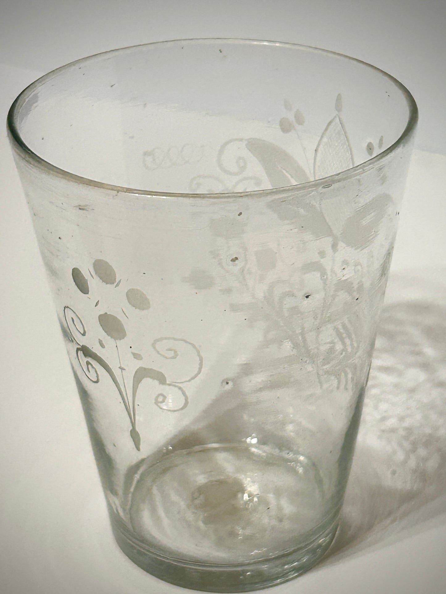 STEIGEL TYPE EARLY BLOWN GLASS ETCHED FLIP GLASS