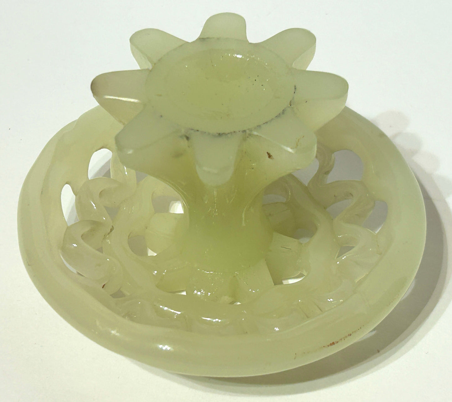 CARTER STEUBEN GLASS SIGNED CENTERPIECE BOWL WITH STEUBEN WHITE FLOWER FROG