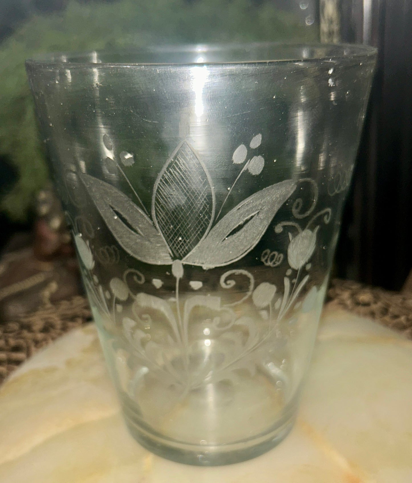STEIGEL TYPE EARLY BLOWN GLASS ETCHED FLIP GLASS