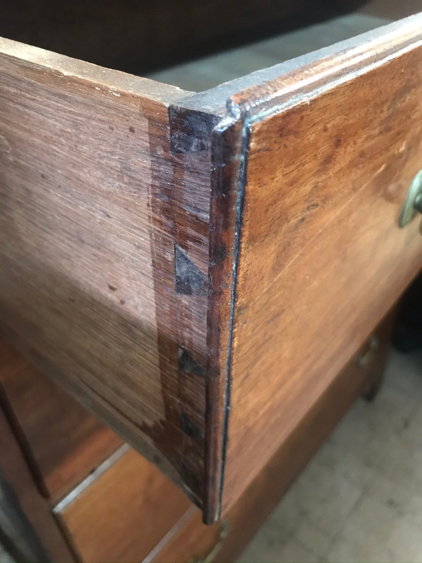 LATE 1700's AMERICAN TEN DRAWER CHEST OF DRAWERS