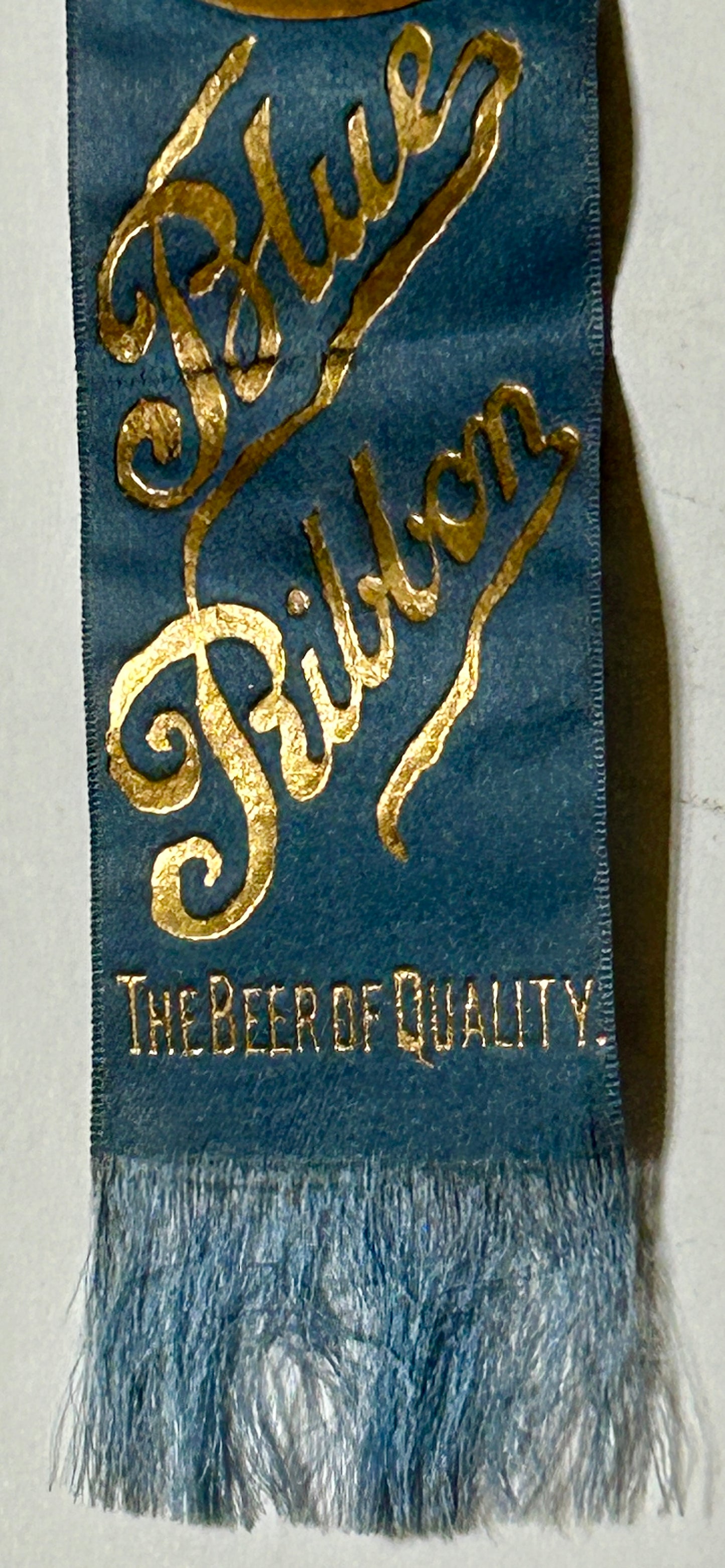 PABST BLUE RIBBON BEER ANTIQUE SILK BOTTLE RIBBON