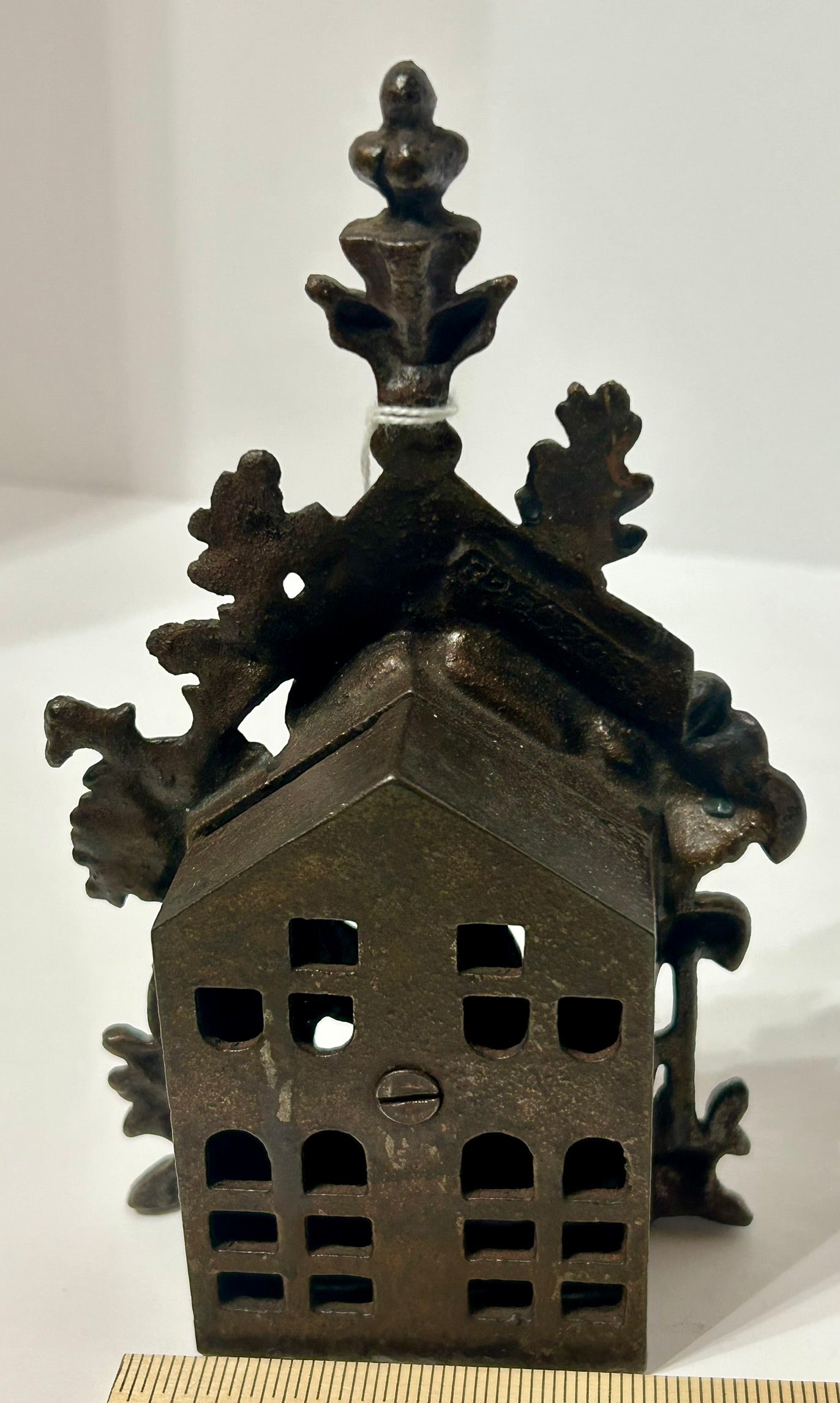ANTIQUE IRON BANK BEAR & HONEY