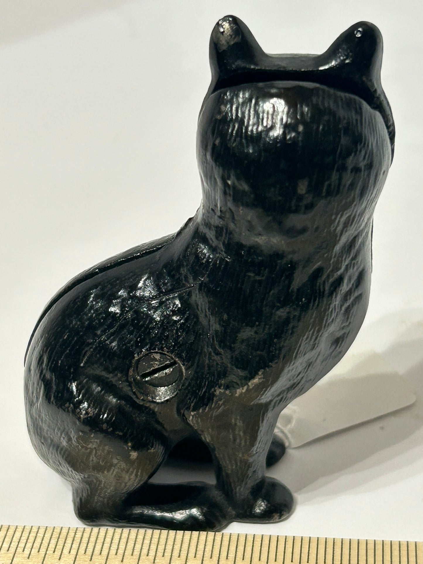 ANTIQUE IRON SEATED CAT STILL BANK