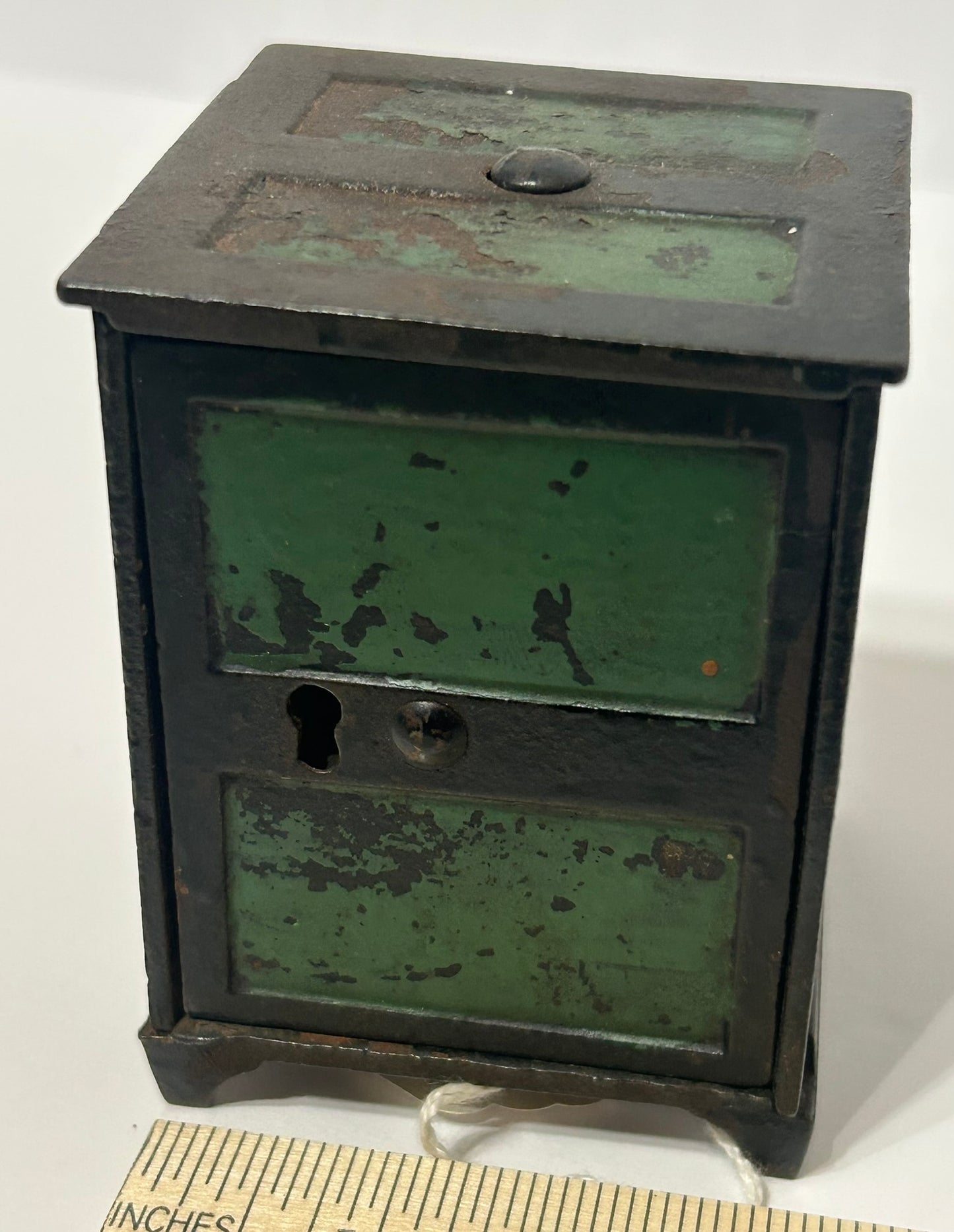 ANTIQUE CAST IRON MONEY BOX BANK