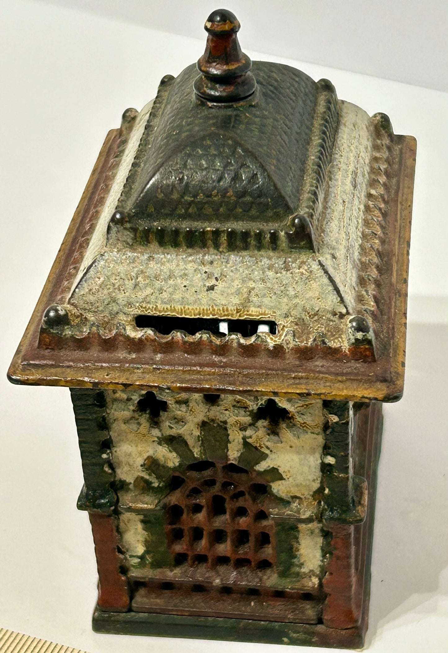 ANTIQUE CAST IRON BANK BUILDING BANK