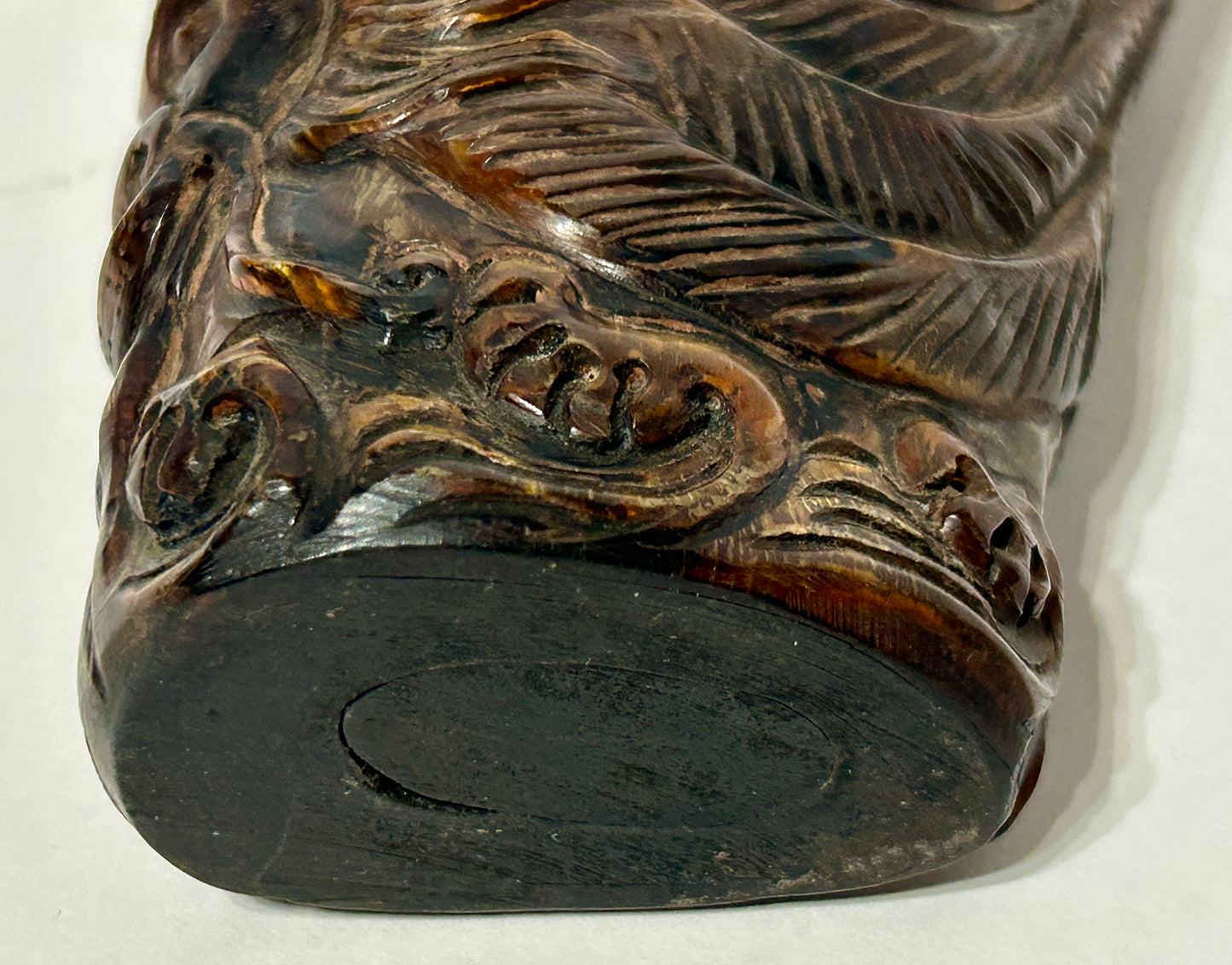ANTIQUE CHINESE CARVED HORN LIBATION CUP