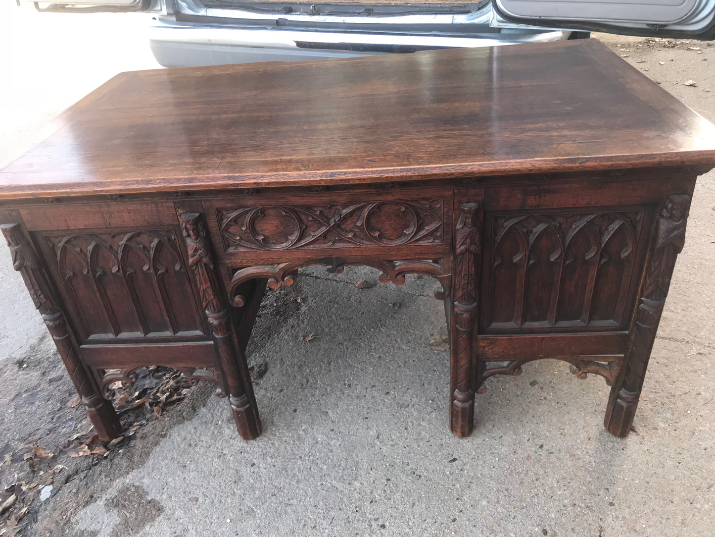 ANTIQUE GOTHIC STYLE DESK