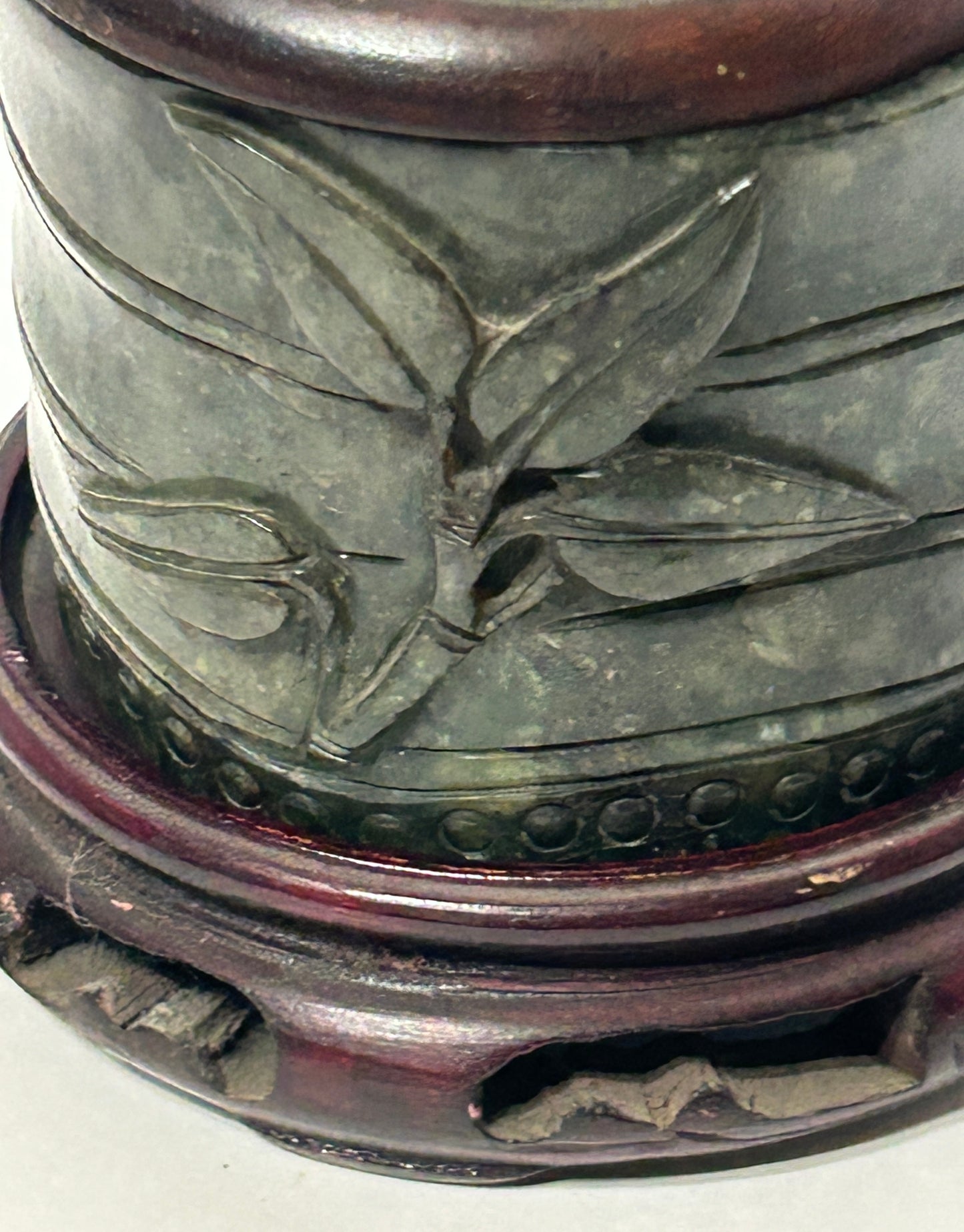 ANTIQUE JADE COVERED BOX