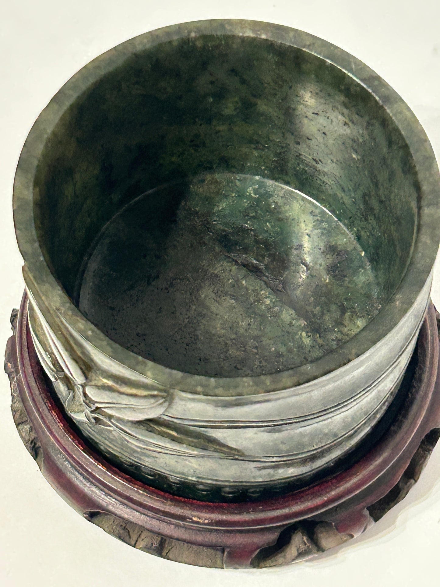 ANTIQUE JADE COVERED BOX