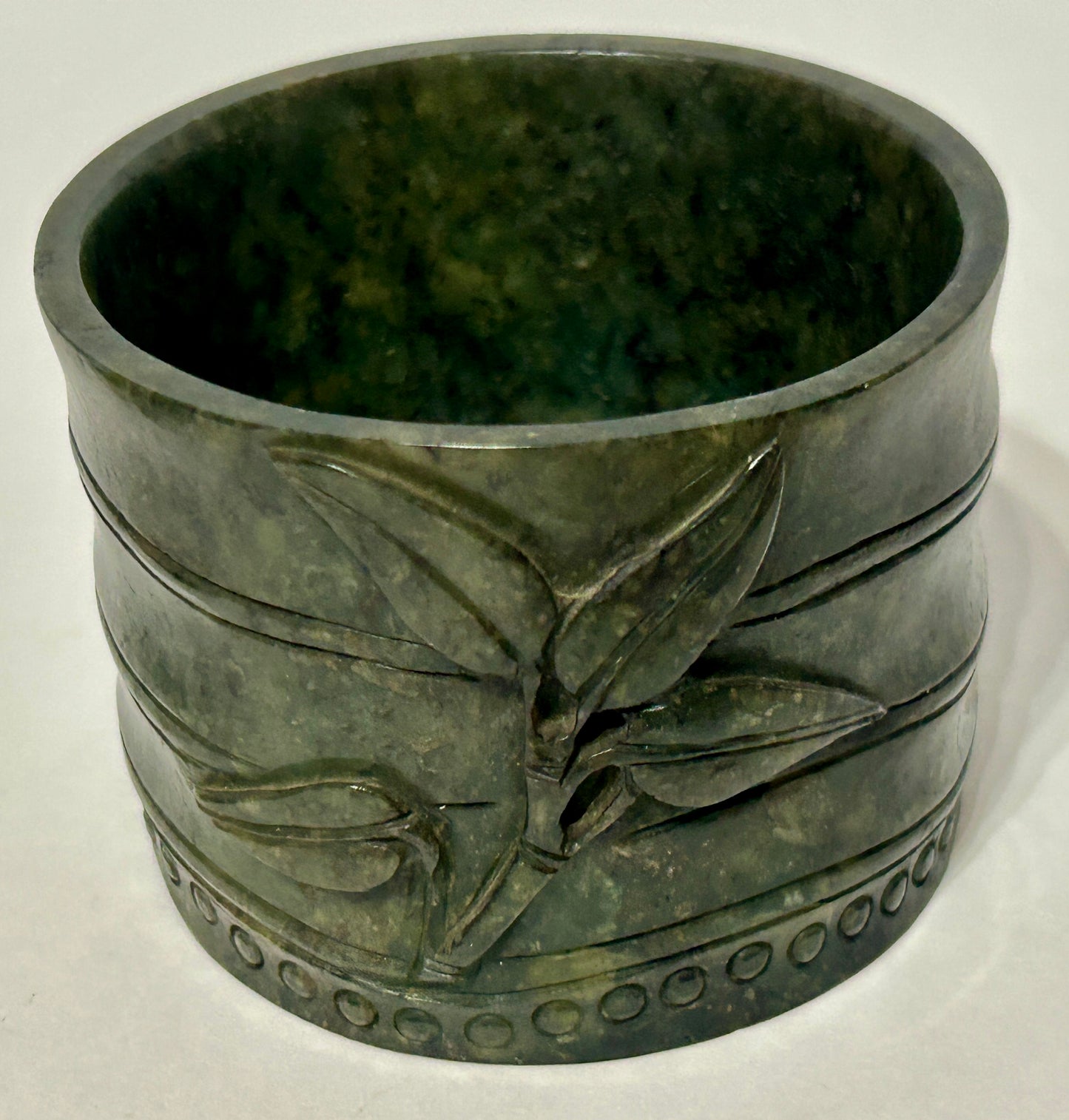 ANTIQUE JADE COVERED BOX