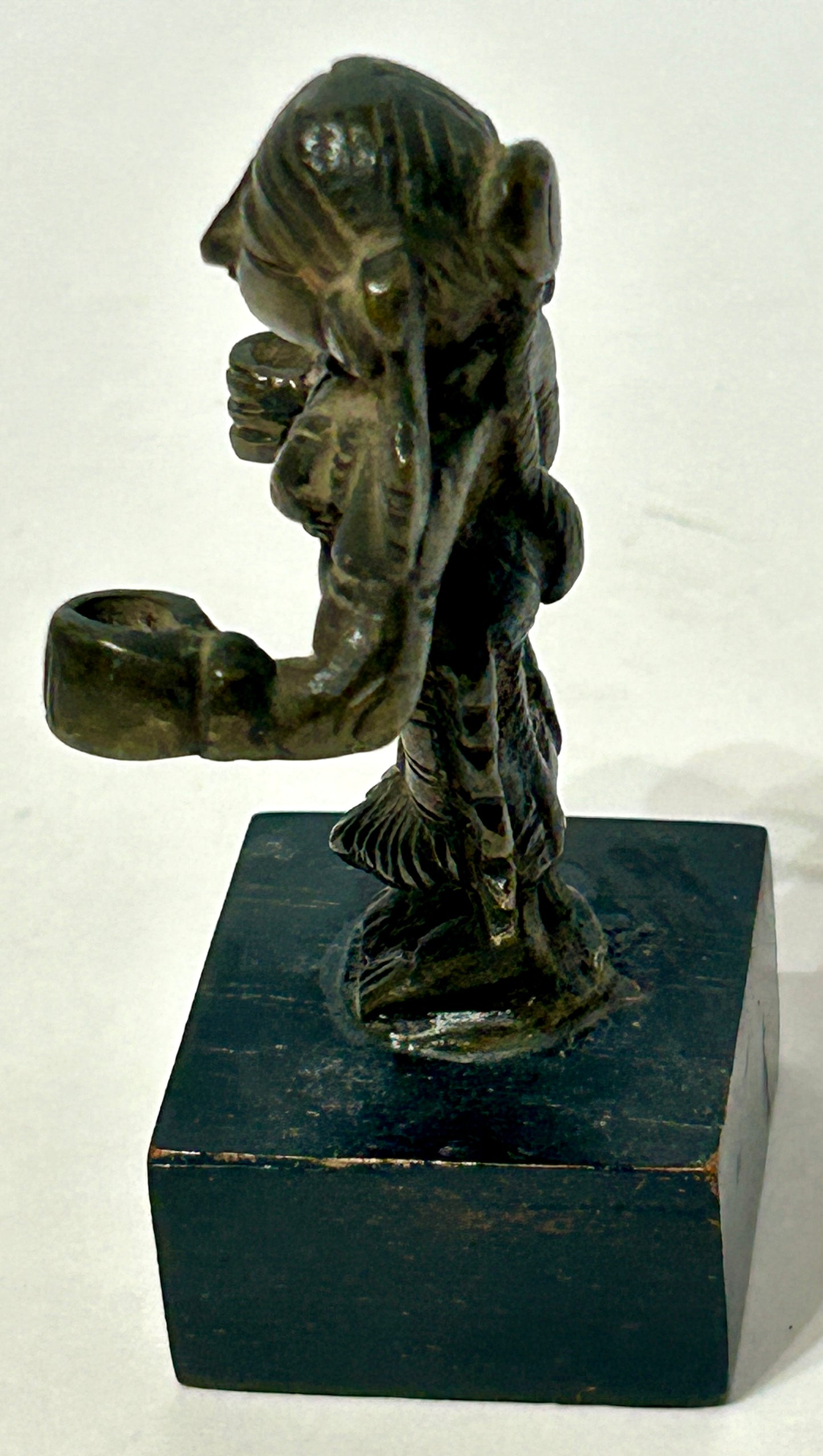 ANTIQUE BRONZE EAST ASIAN IDOL