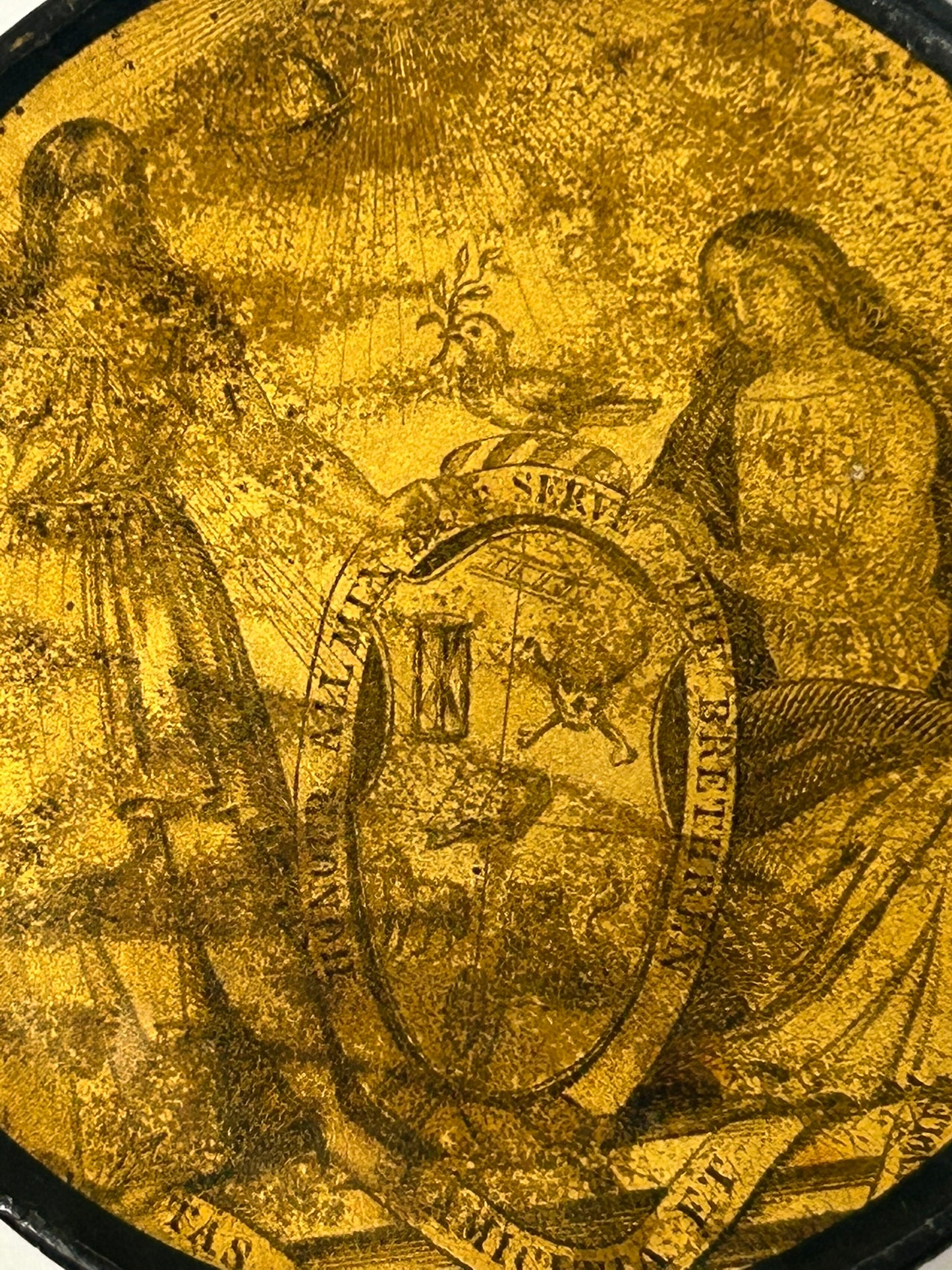 ANTIQUE PAPER MACHE SNUFF BOX WITH FIGURES CIRCA 1700'S