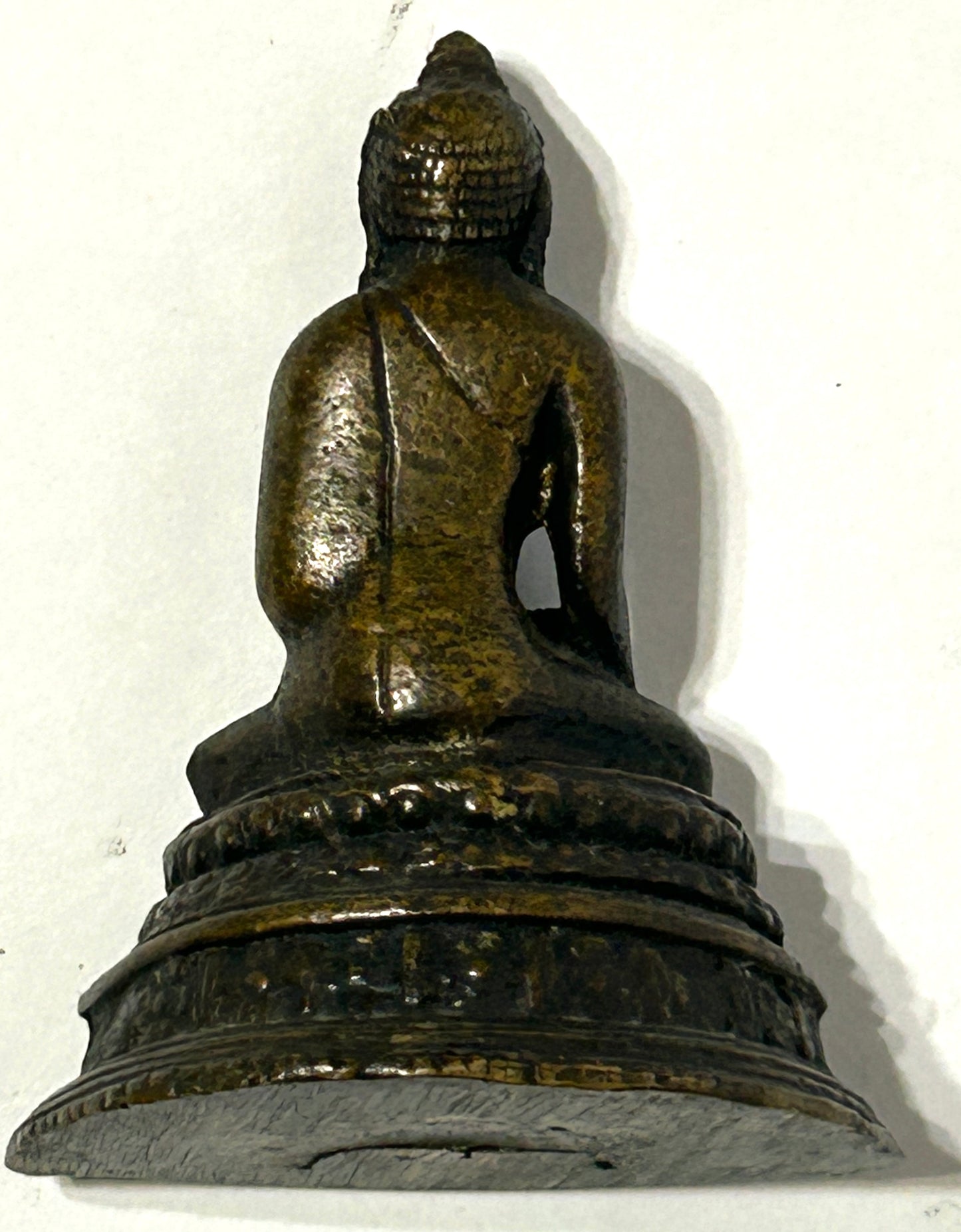 ANTIQUE BRONZE ASIAN BUDDHA FIGURE