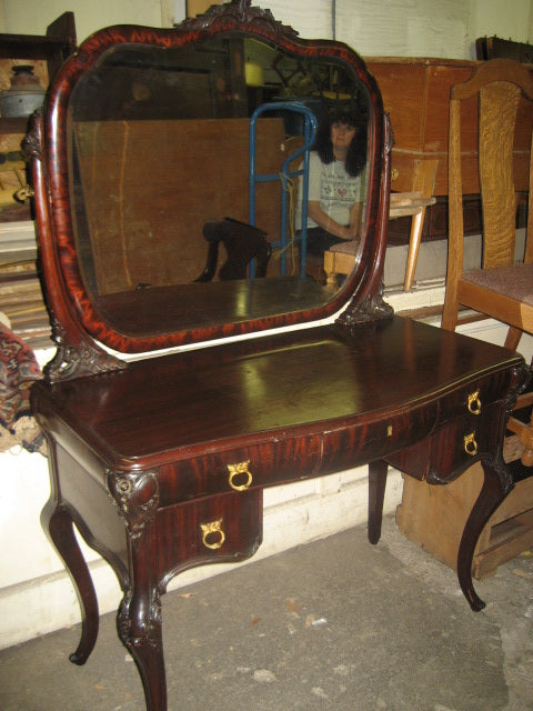 ANTIQUE 4 PIECE MAHOGANY BEDROOM SET EARLY 1900 PERIOD