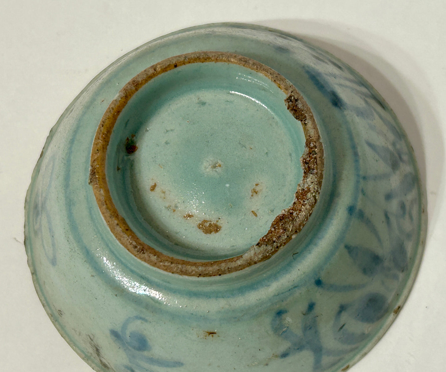 EARLY ANTIQUE CHINESE BLUE AND WHITE POTTERY BOWL FOUND IN CHINA TOWN'S 1906 RUINS