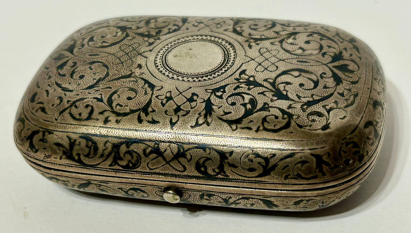 ANTIQUE RUSSIAN SILVER HALLMARKED CIGARETTE CASE