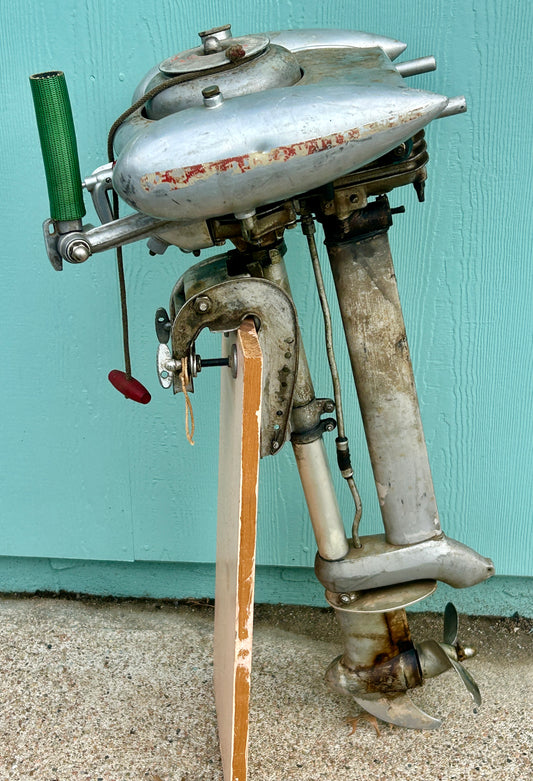 WATERWITCH OUTBOARD BOAT MOTOR CIRCA 1937