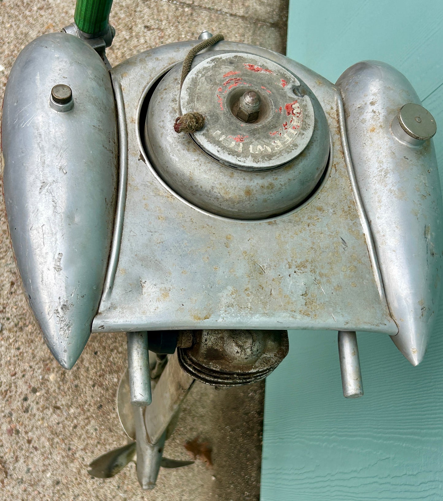 WATERWITCH OUTBOARD BOAT MOTOR CIRCA 1937